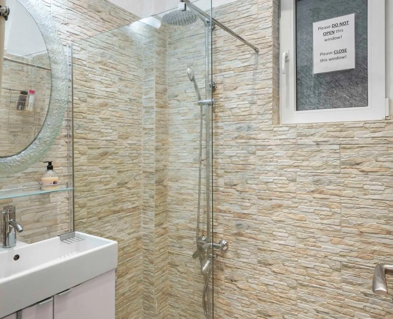 Aristocratic 2 Bedroom Flat Next To Ndk Sofia