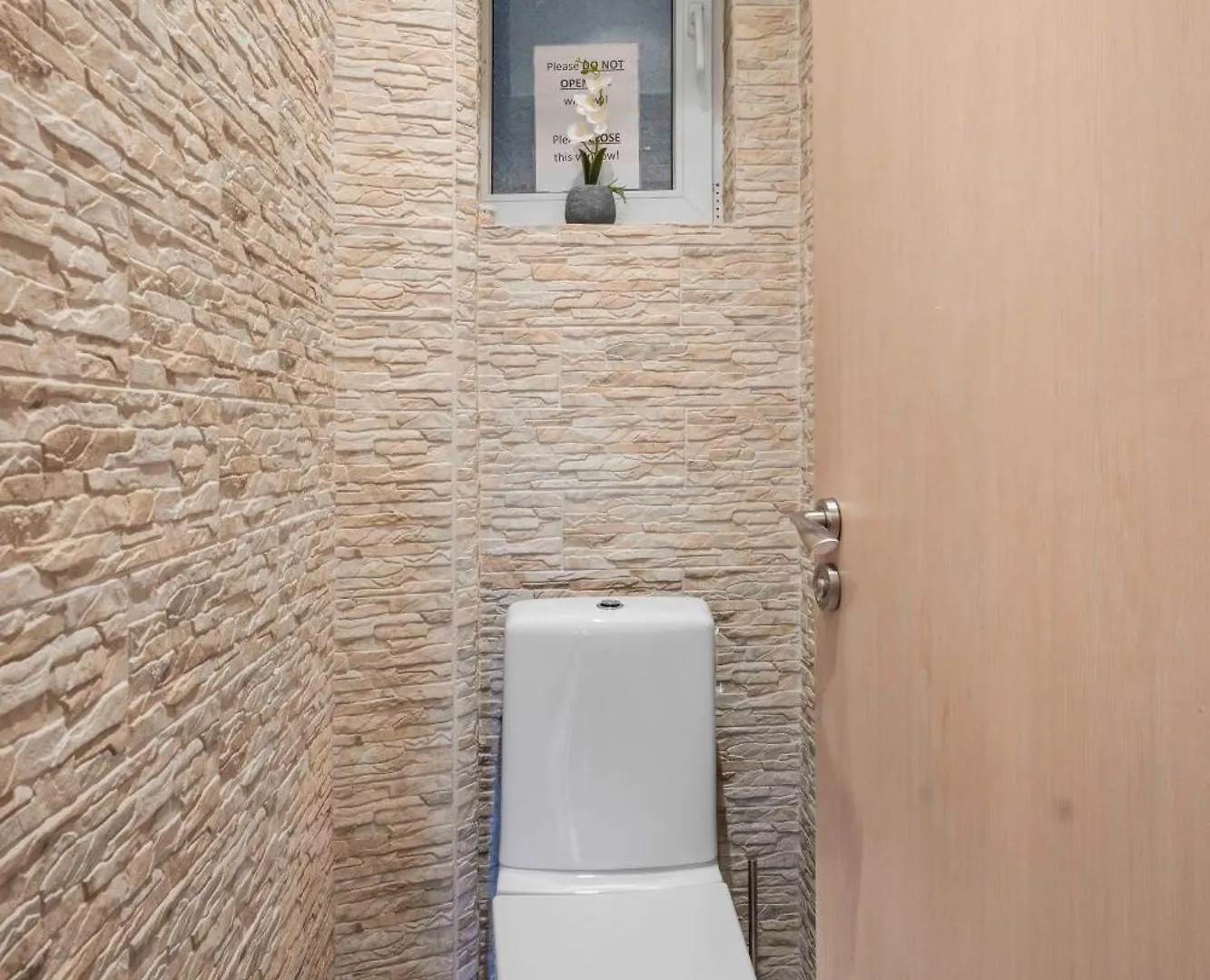 Apartment Aristocratic 2 Bedroom Flat Next To Ndk Sofia